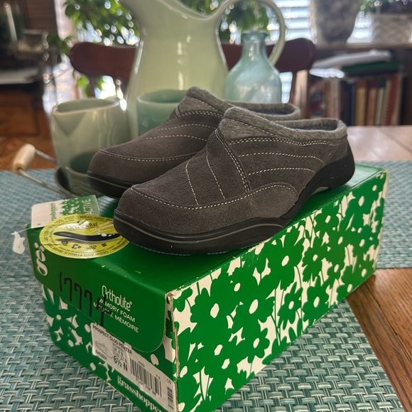 NWT - Grasshoppers Ortholite Prospect Clog - Size 6.5N - Picture 1 of 10